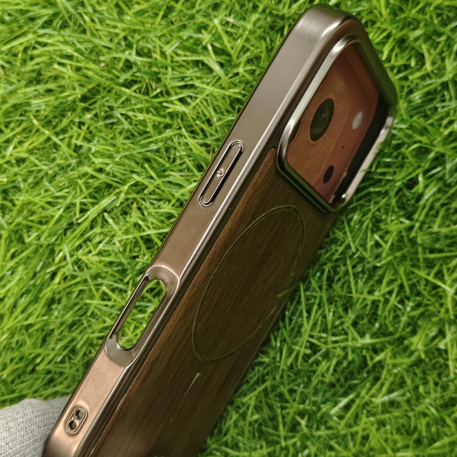 iPhone 17 & 17 Pro & 17 Pro Max Premium Wooden Back Cover with magsafe Tranzo - Image 3