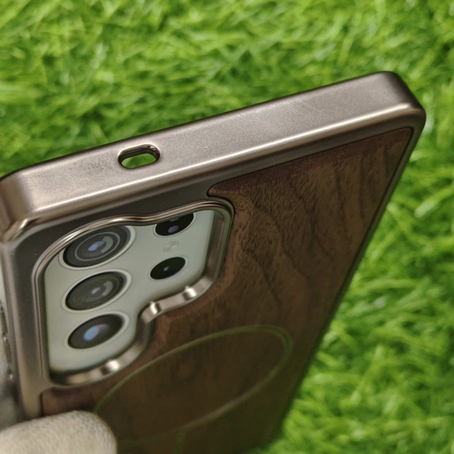 Samsung Galaxy S25 Ultra Premium Wooden Back Cover with magsafe Tranzo - Image 5