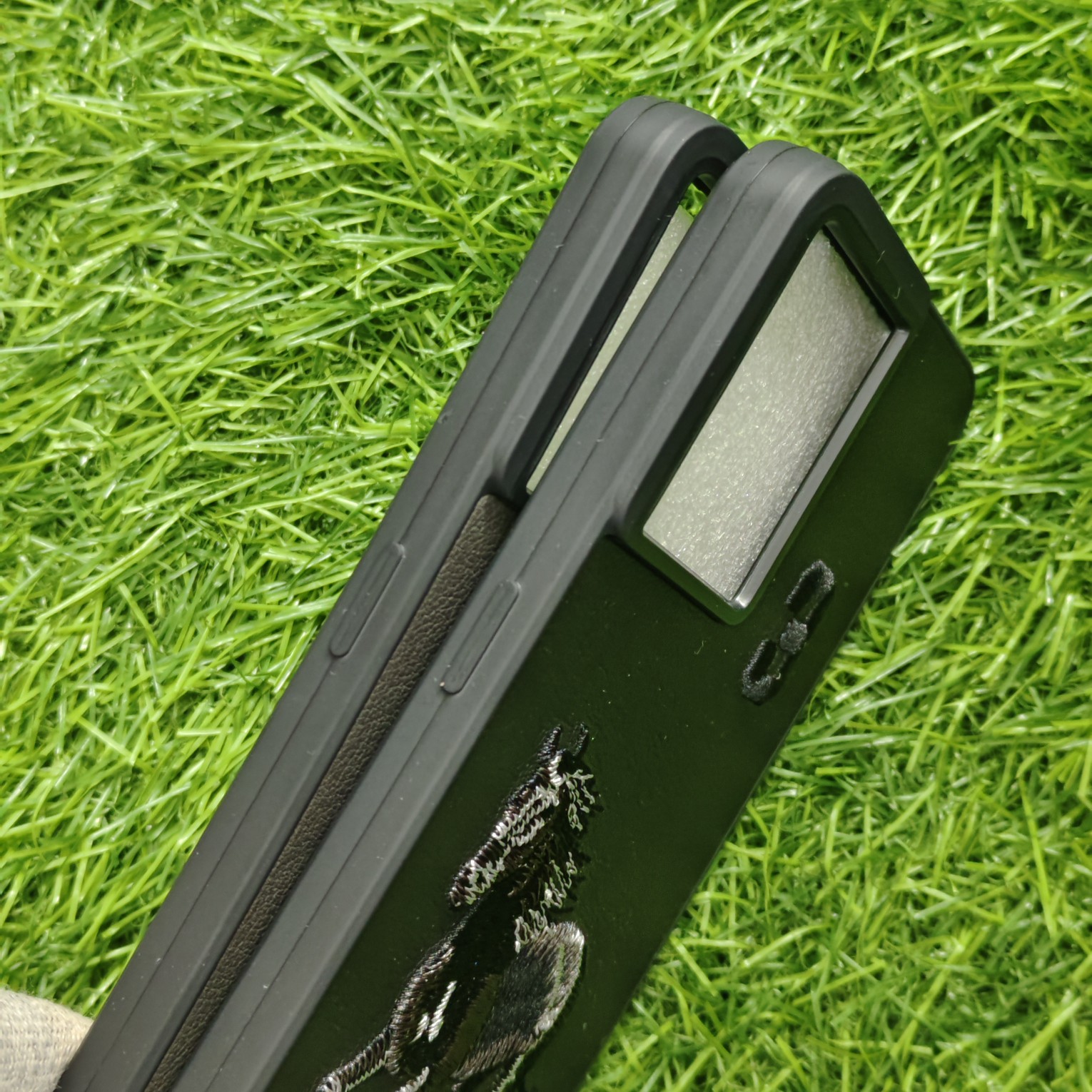 Oneplus 10 Pro Premium Polo Leather Back Cover - Image 3