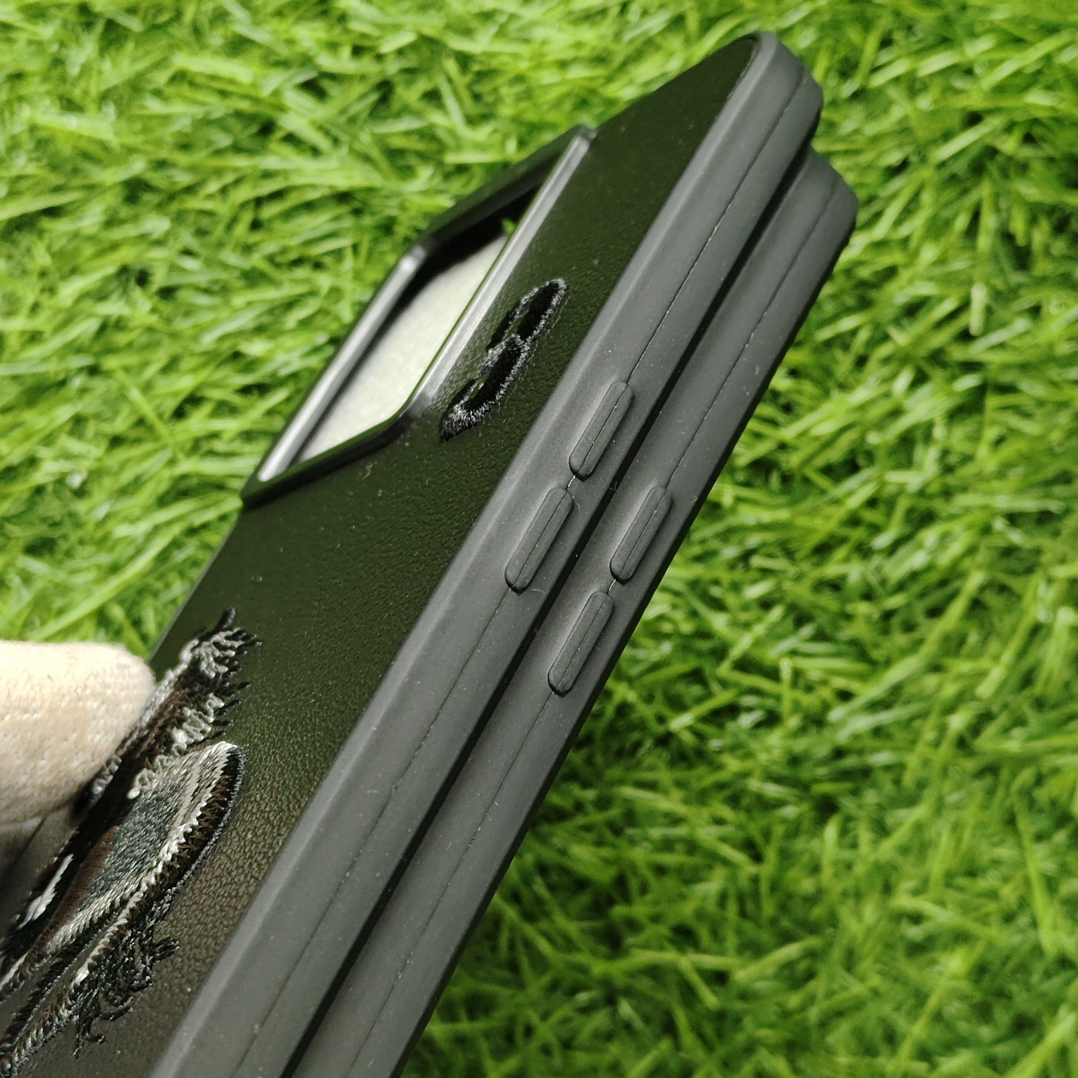 Oneplus 10 Pro Premium Polo Leather Back Cover - Image 5