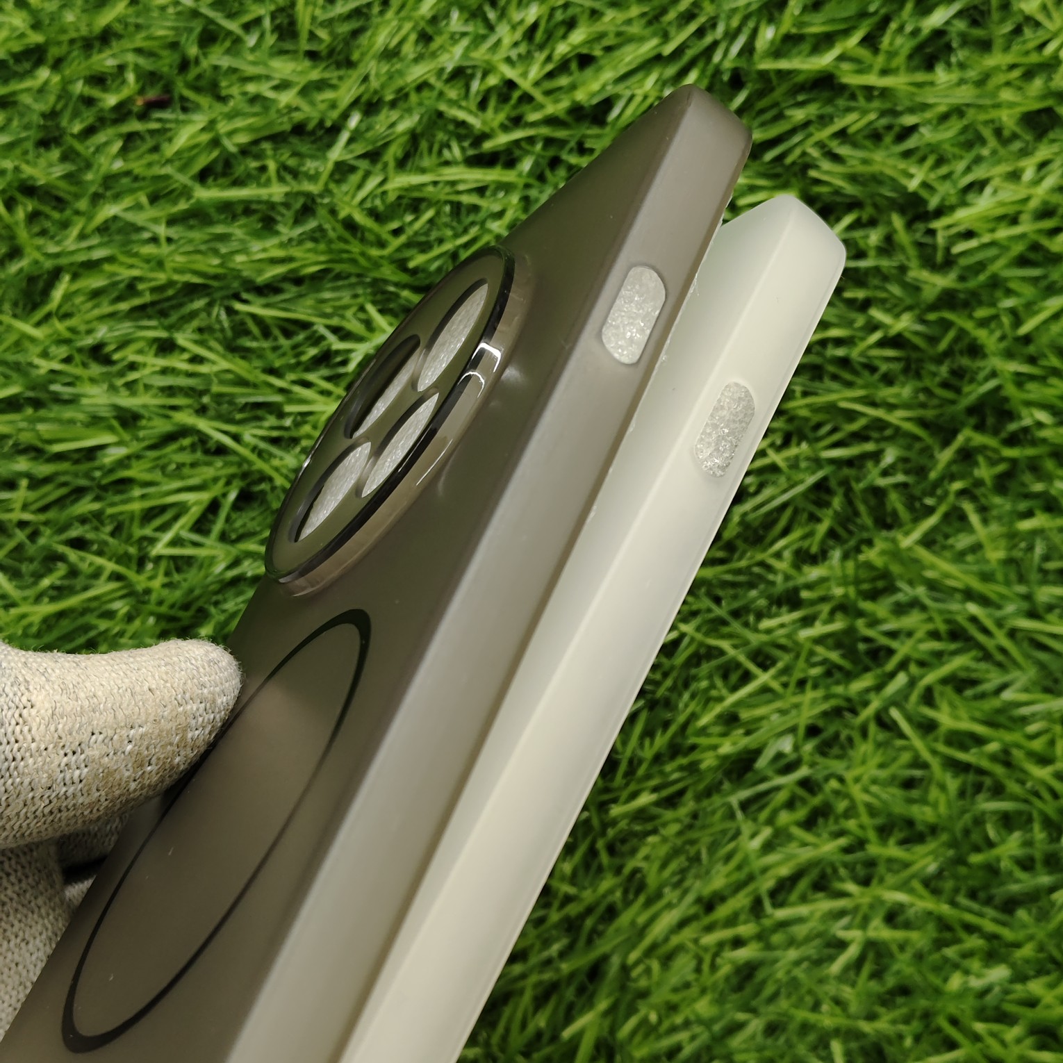 Oneplus 13R Paper Silicon Shadow Back Cover No Magsafe - Image 5