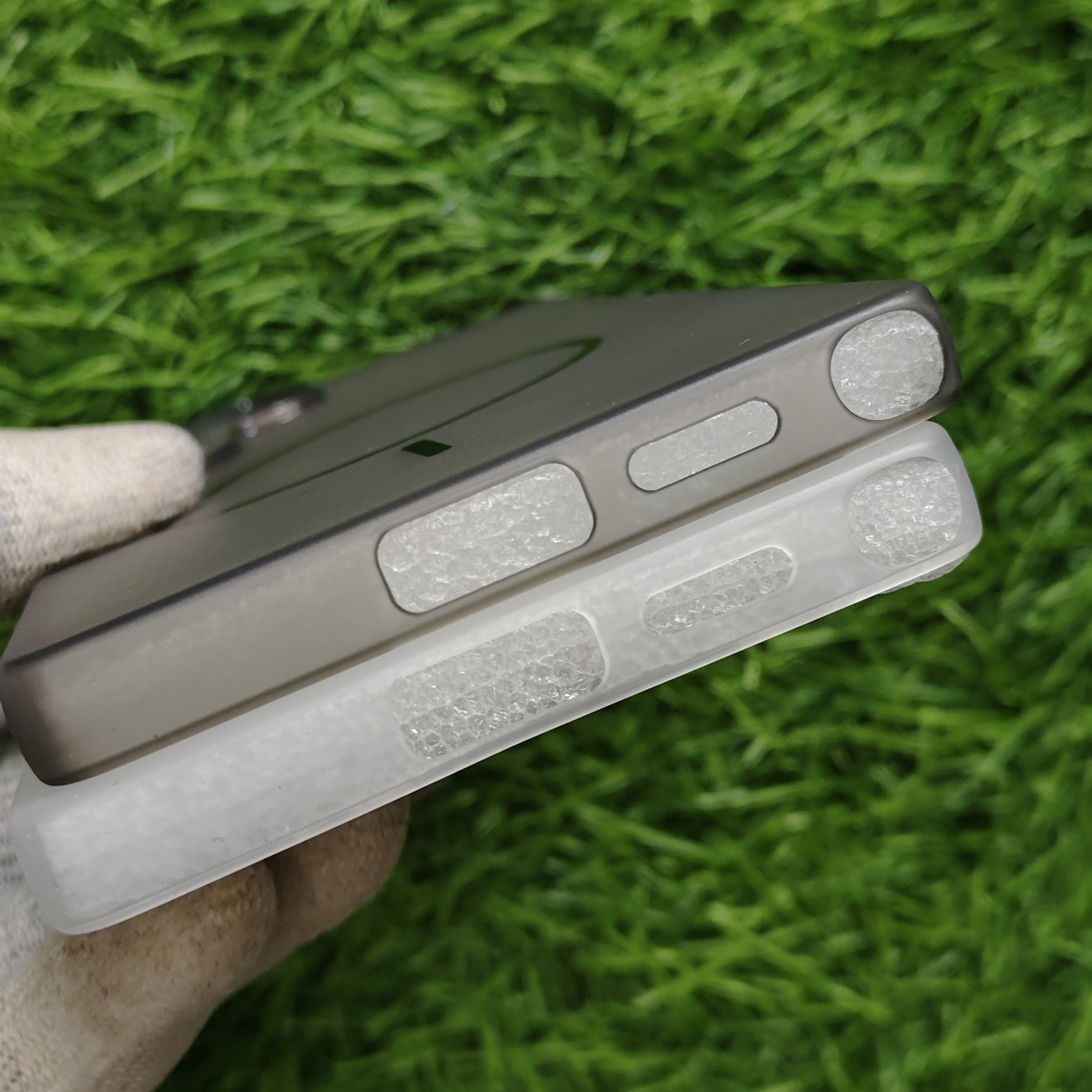 Samsung Galaxy S25 Ultra Paper Silicon Shadow Back Cover No Magsafe - Image 4