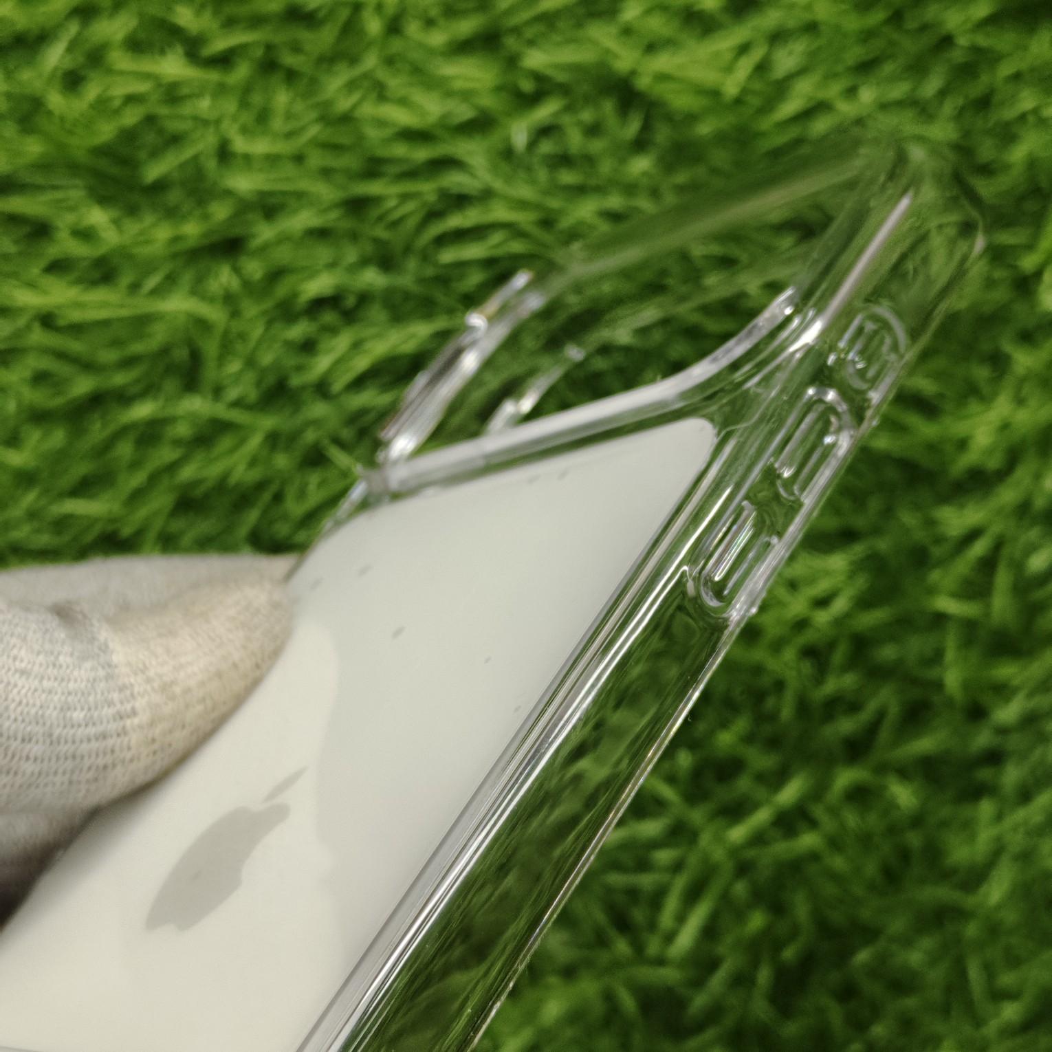 iPhone 17 & 17 Pro & 17 Pro Max OG Crystal Transparent MagSafe PC Hard Back Cover - Image 5