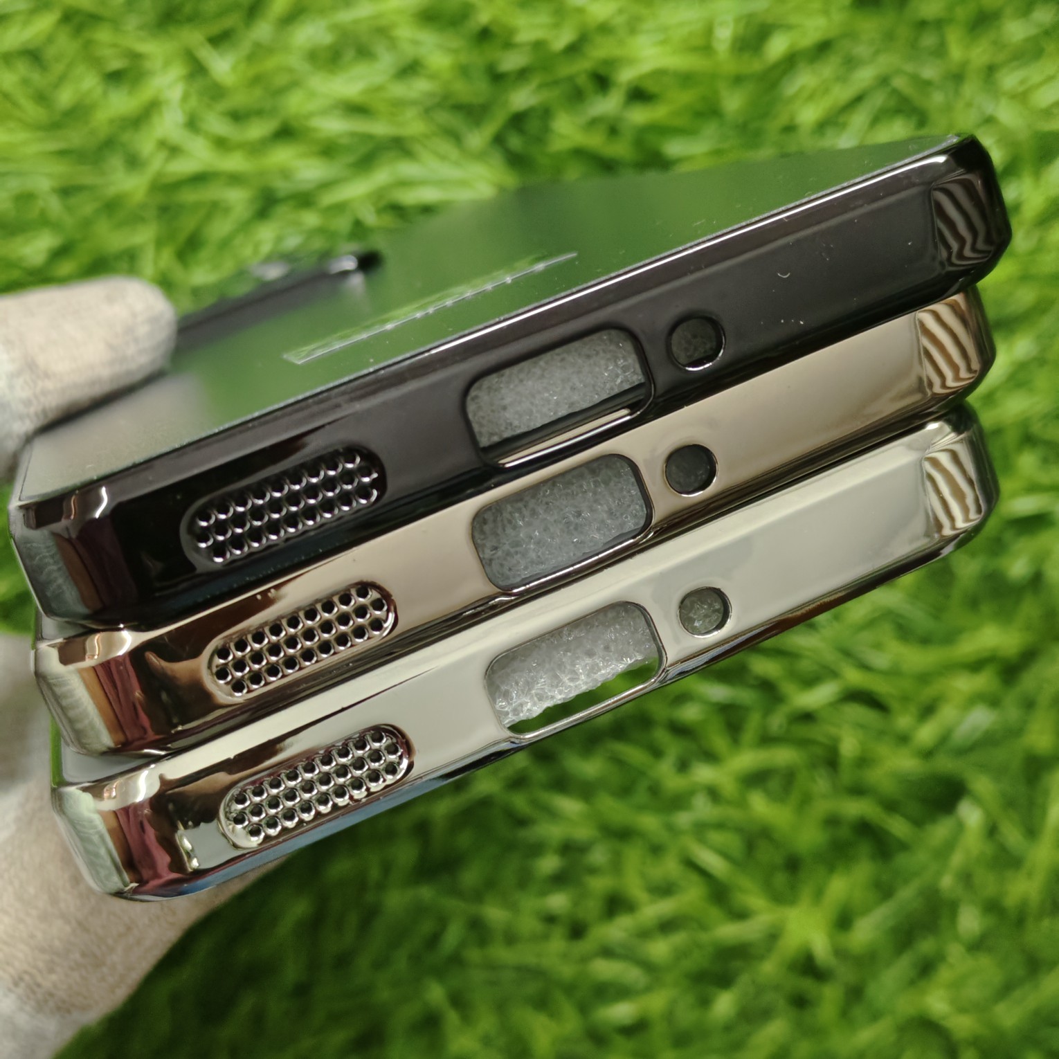 Realme 15 5G Luxury Matte Chrome Finish Back Cover - Image 4