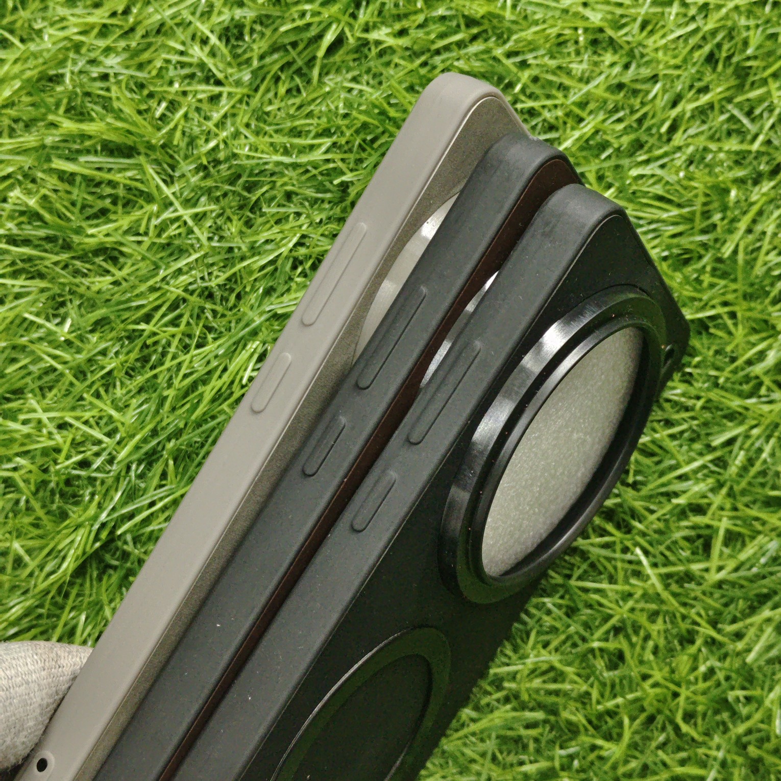 Vivo X200 Pro Premium Leather Magsafe Back Cover - Image 3