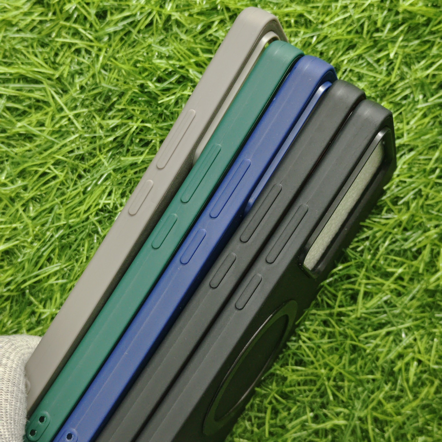 Realme 15 & 15 Pro Premium Leather Magsafe Back Cover - Image 3