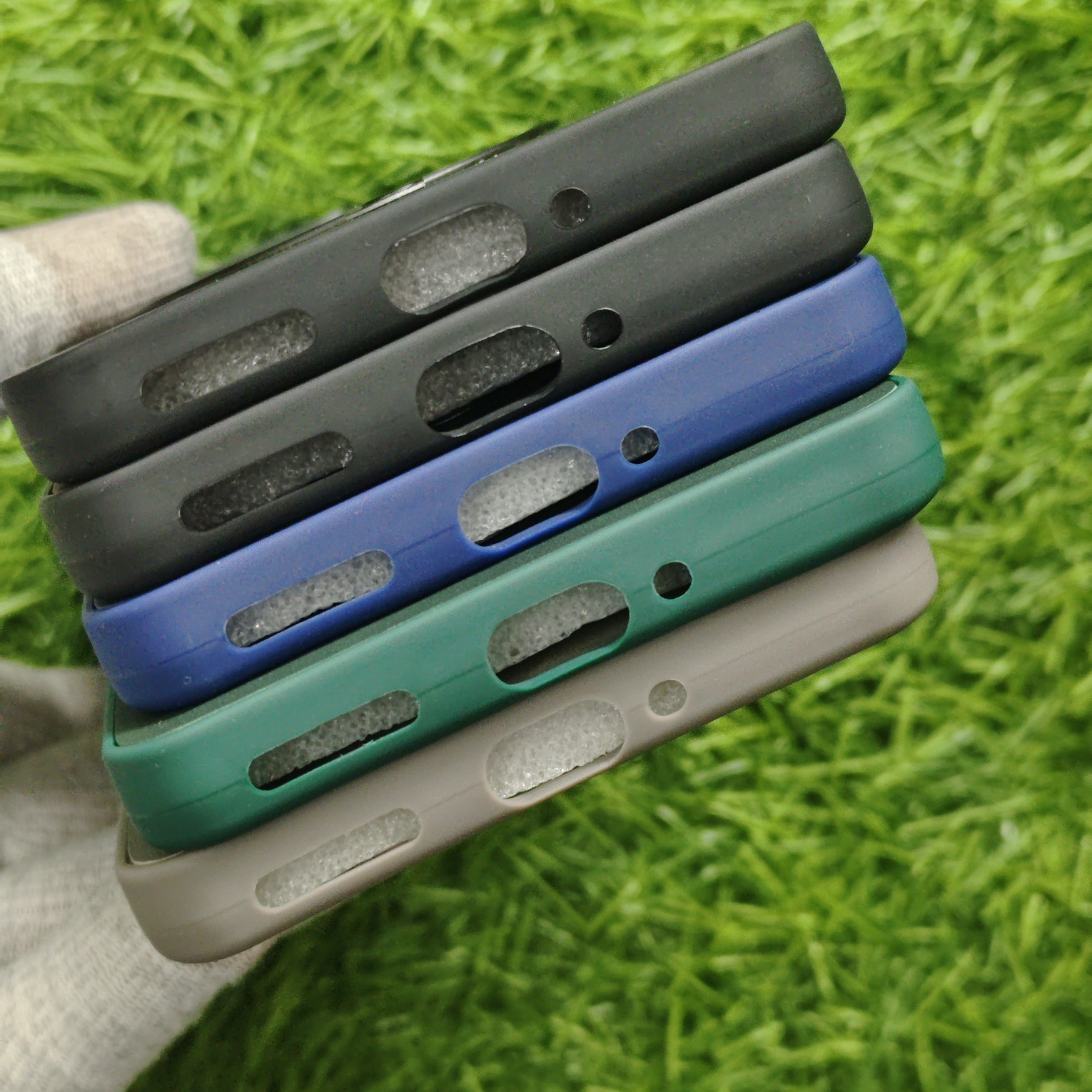 Realme 15 & 15 Pro Premium Leather Magsafe Back Cover - Image 4