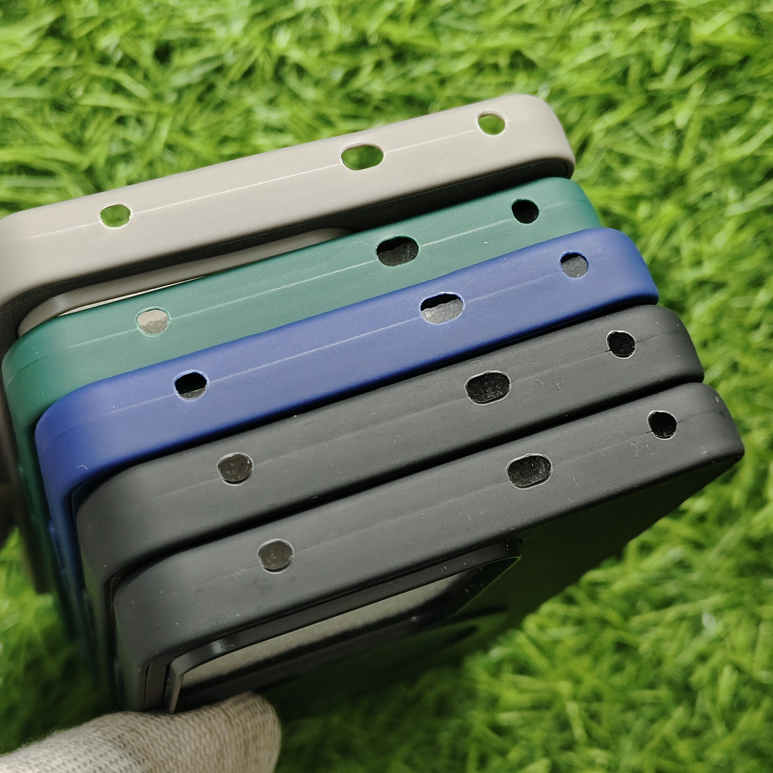 Realme 15 & 15 Pro Premium Leather Magsafe Back Cover - Image 5