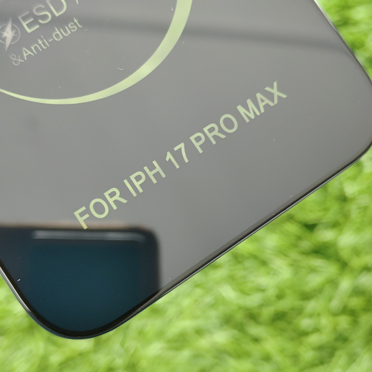 iPhone 17 Pro Max Privacy Tempered Glass Xmart - Image 4