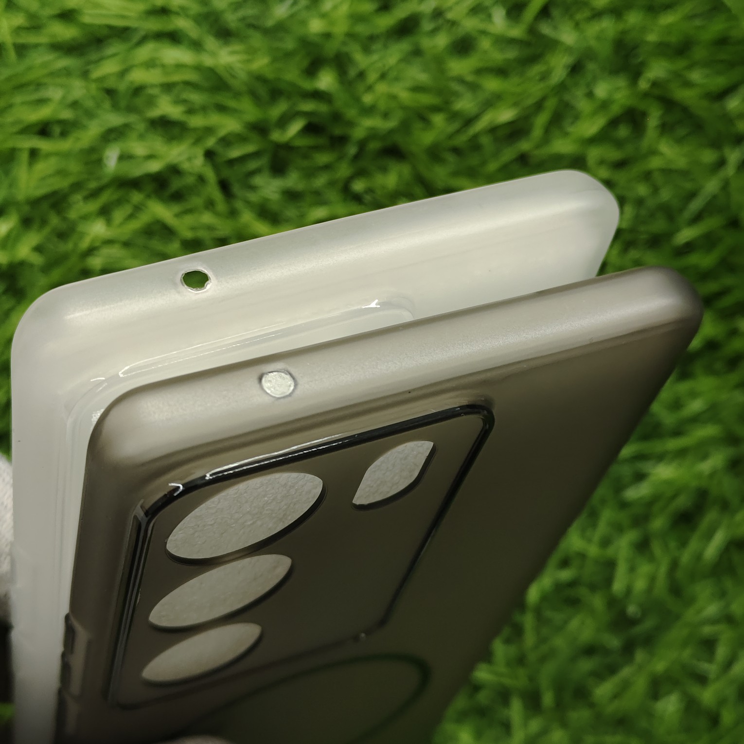 Vivo V29 & V29 Pro Paper Silicon Shadow Back Cover No Magsafe - Image 5