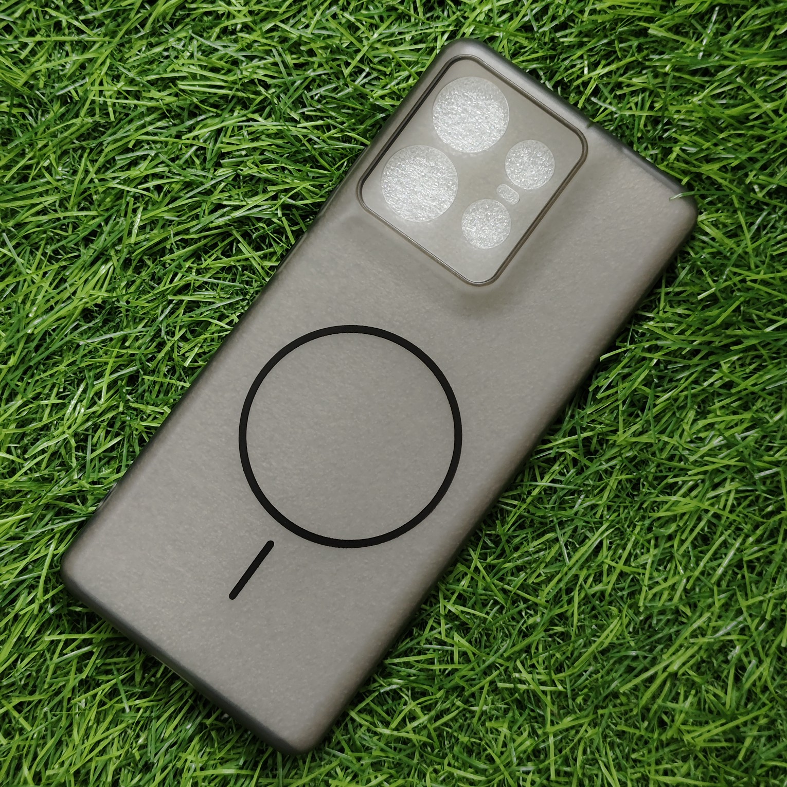 Motorola Edge 50 Pro Paper Silicon Shadow Back Cover No Magsafe - Image 7