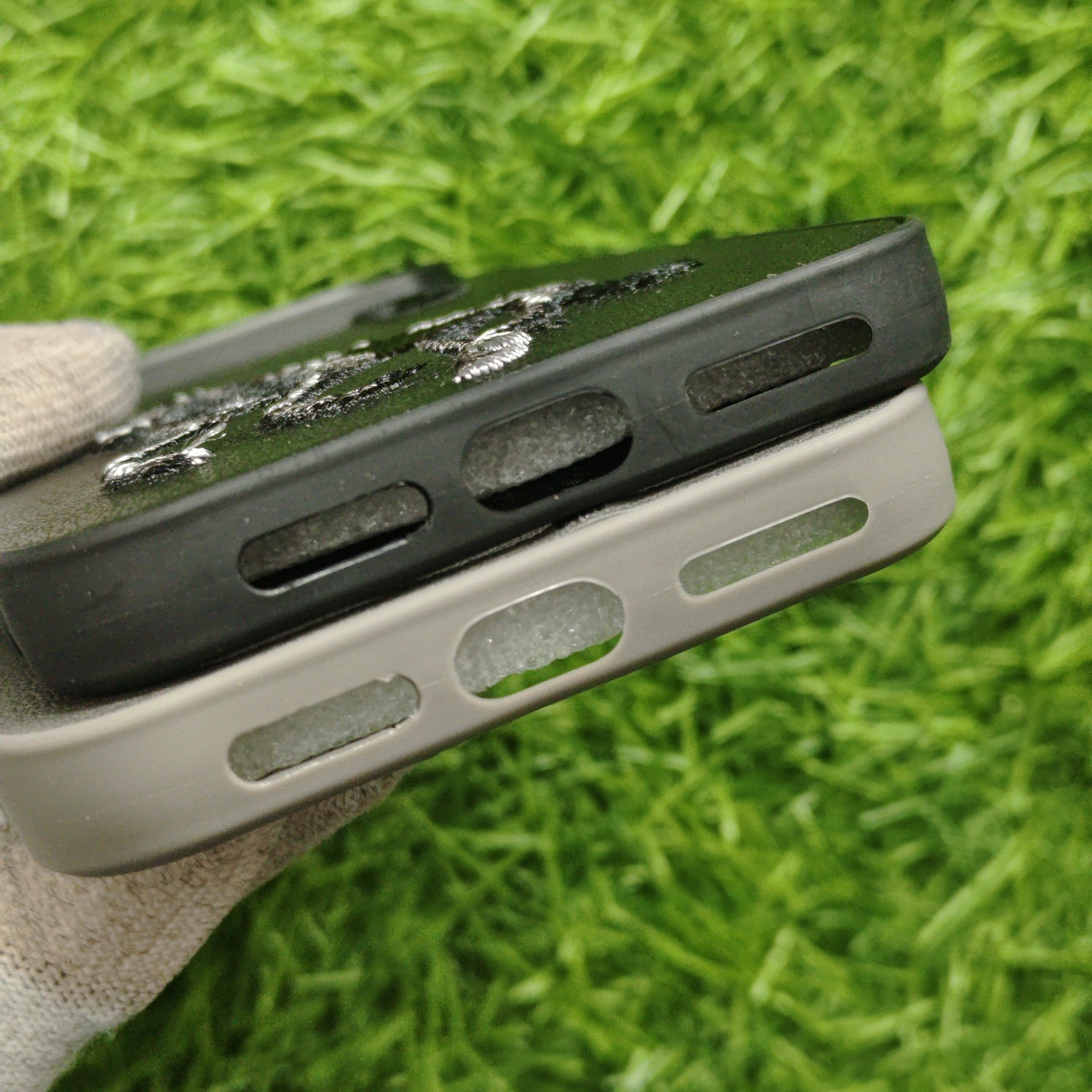 Google Pixel 10 & 10 Pro Premium Polo Leather Back Cover - Image 4