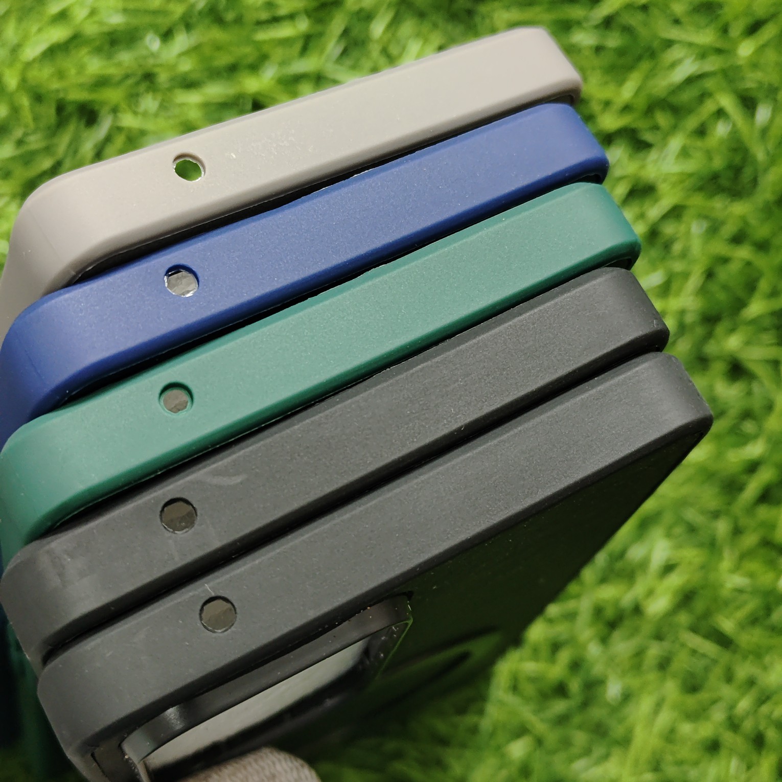 Vivo V30 & V30 Pro Premium Leather Magsafe Back Cover - Image 5