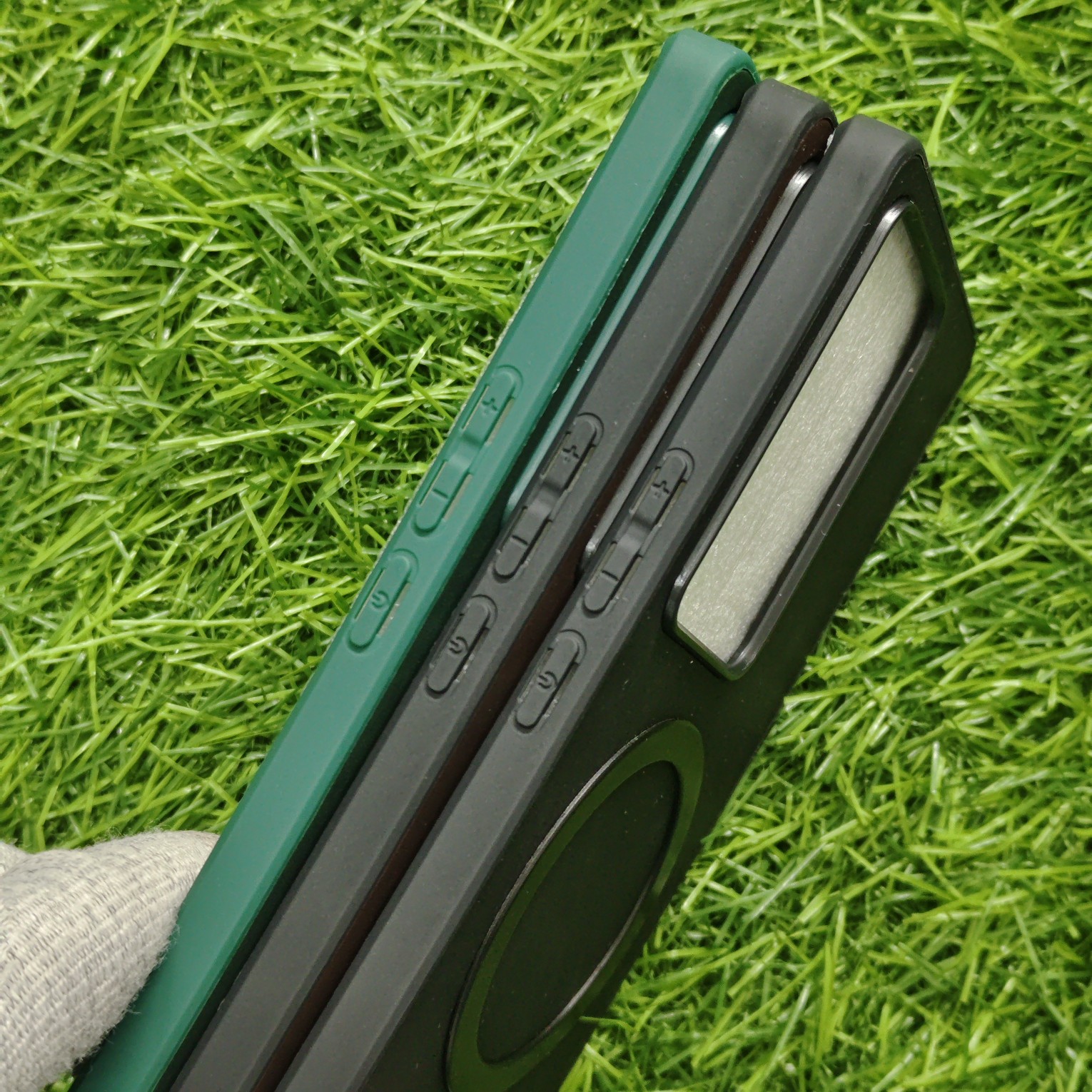 Vivo V27 & V27 Pro Premium Leather Magsafe Back Cover - Image 3