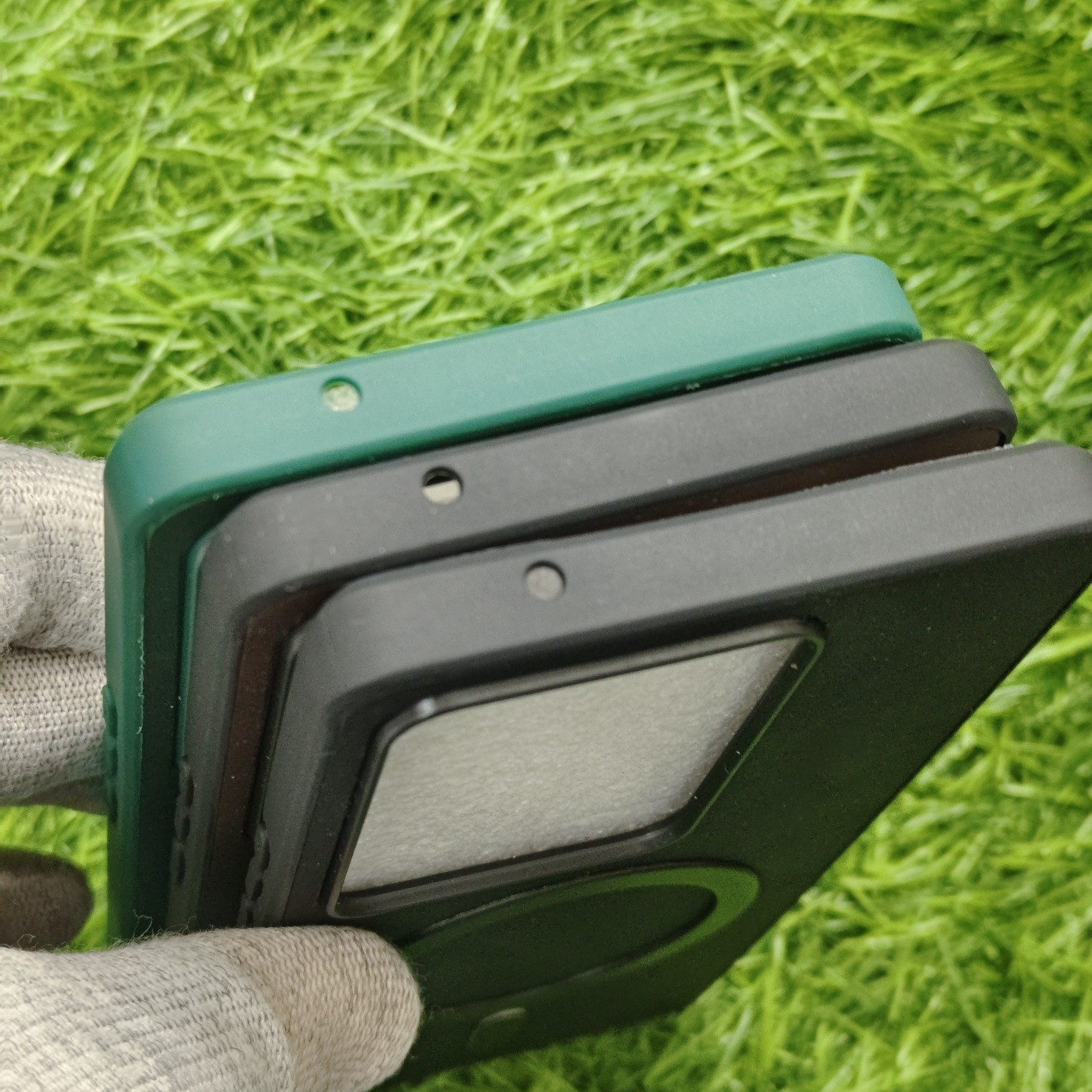 Vivo V27 & V27 Pro Premium Leather Magsafe Back Cover - Image 5