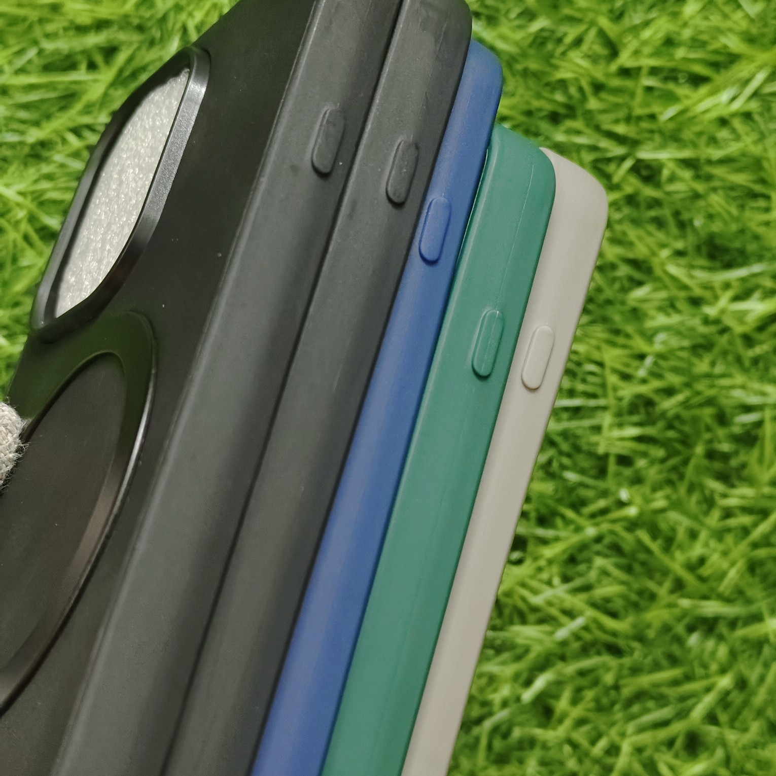 OnePlus 13s Premium Leather Magsafe Back Cover - Image 5