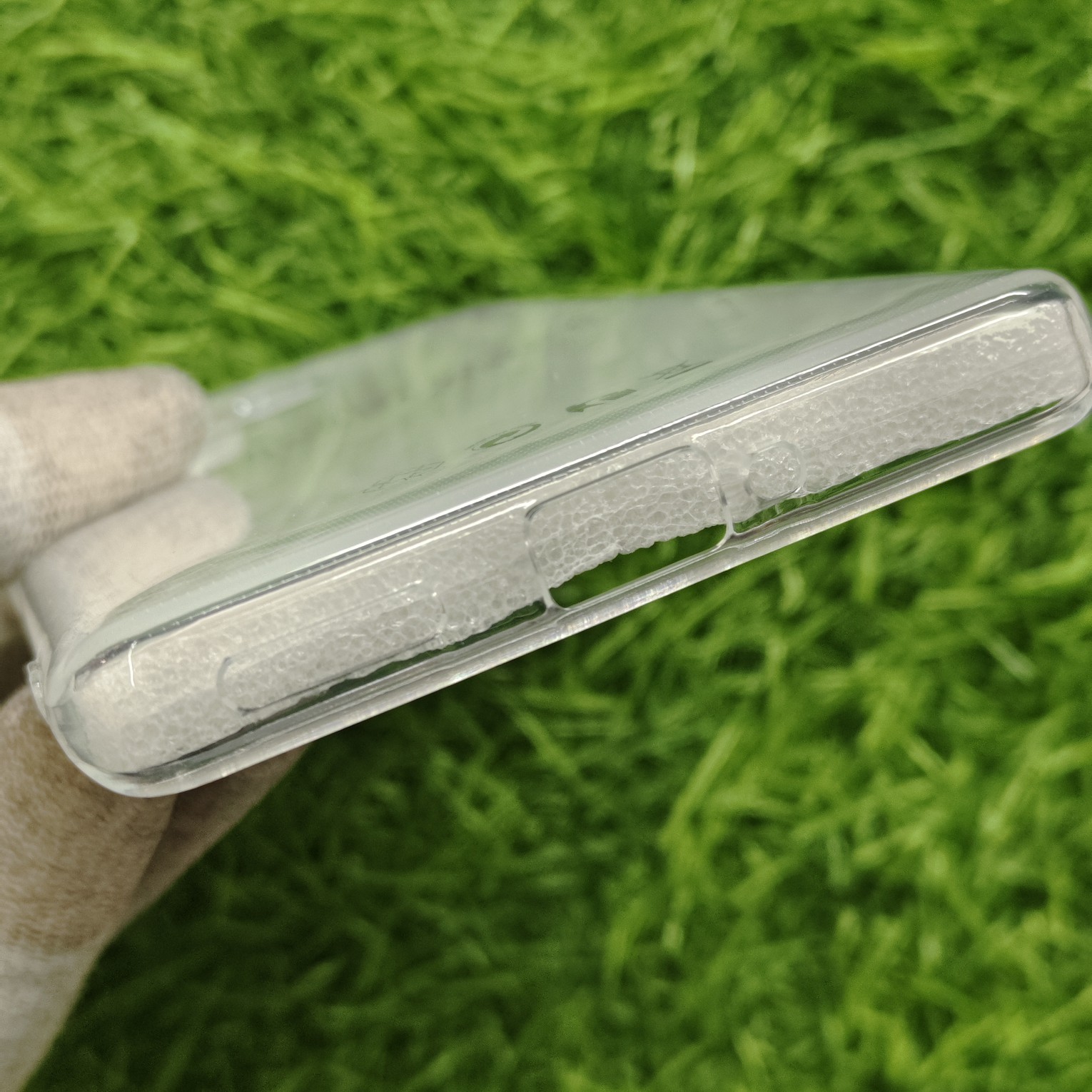 Realme GT 6 & 6T Transparent Back Cover TOTU 2X ( Buy One Get One Free) - Image 4