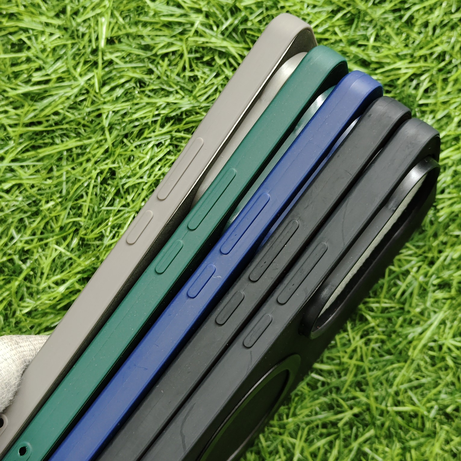 Vivo V50 & V50E & T4R & iQOO Z10R Premium Leather Magsafe Back Cover - Image 3