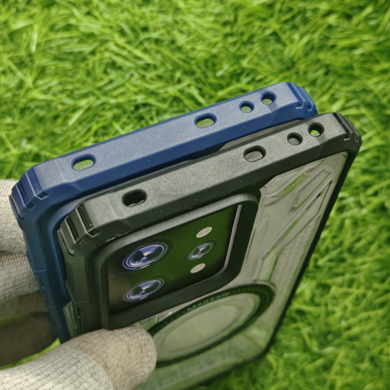 Realme 15 & 15 Pro Premium Transparent Armour Magsafe Back Cover - Image 5