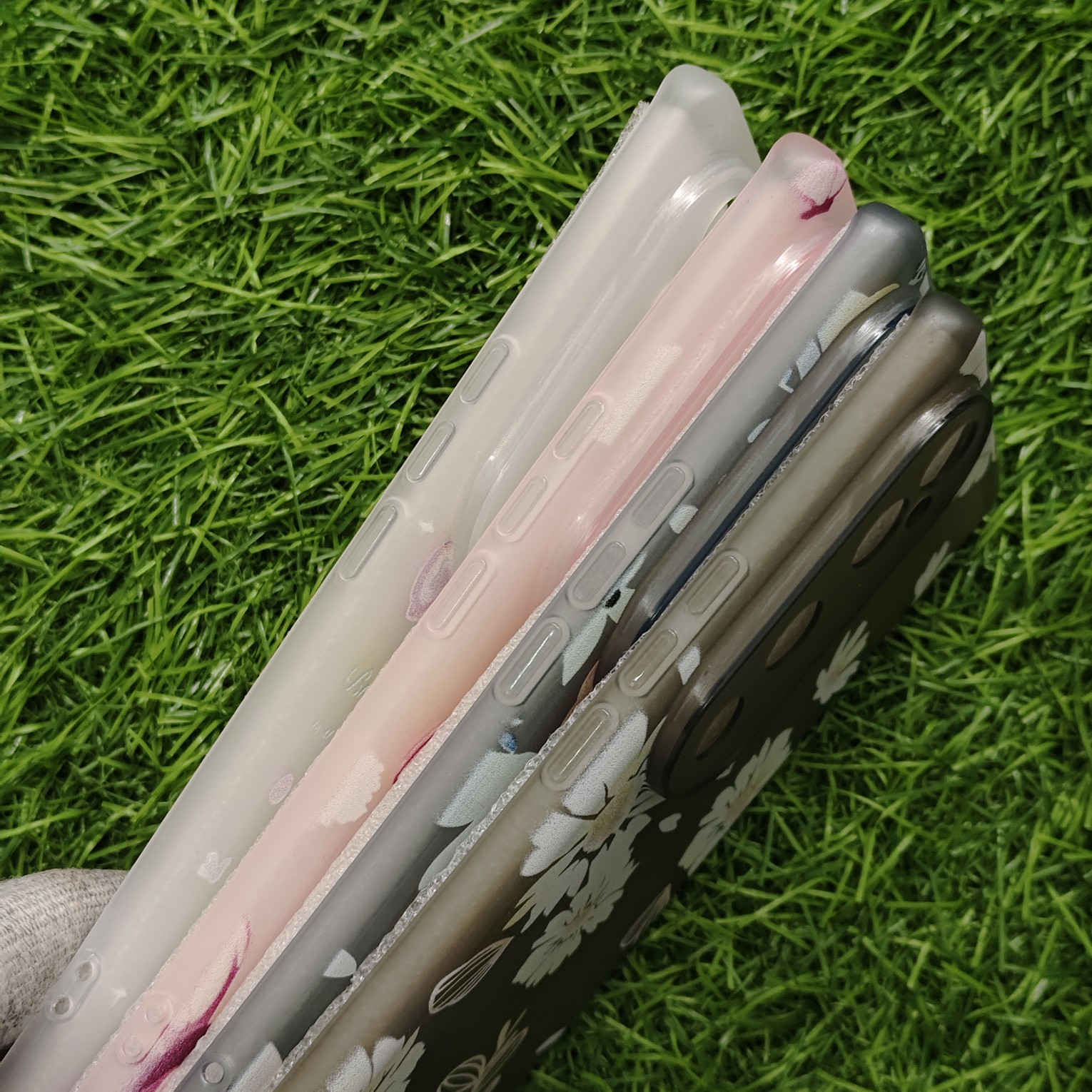 Vivo V40 & V40 Pro & T3 Ultra Paper Silicon Shadow Girlish Back Cover - Image 3