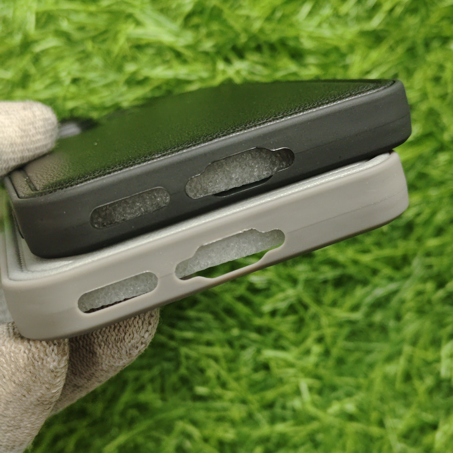 Vivo X200 FE Premium Puffer Leather Finish Back Cover - Image 4