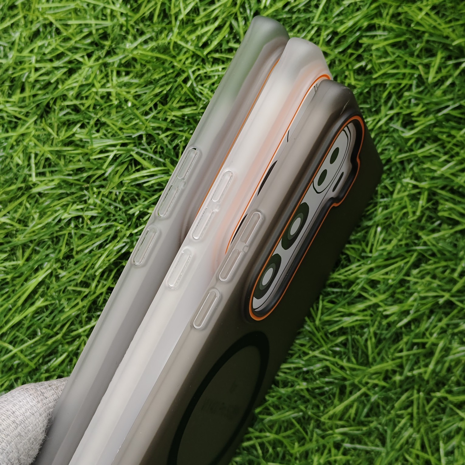 Vivo Y400 Pro Colour MagSafe Matte PC Hard Back Cover - Image 3