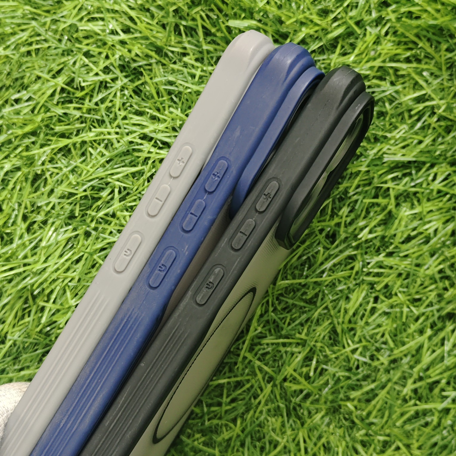 Oppo Reno 14 Stylish Frosted No Magsafe Back Cover - Image 3