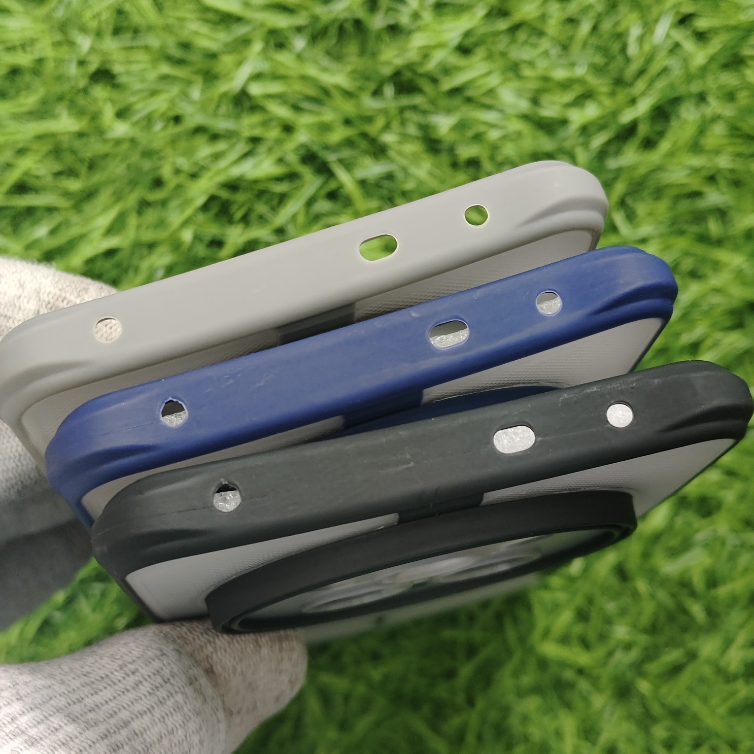 Realme 14 Pro Stylish Frosted No Magsafe Back Cover - Image 5