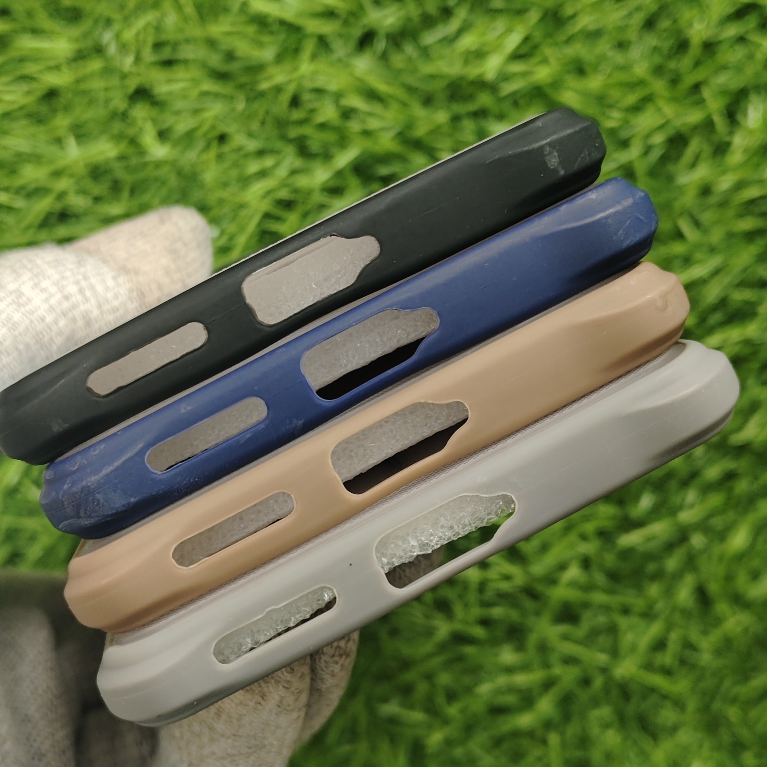 Motorola Edge 50 Fusion Stylish Frosted No Magsafe Back Cover - Image 4