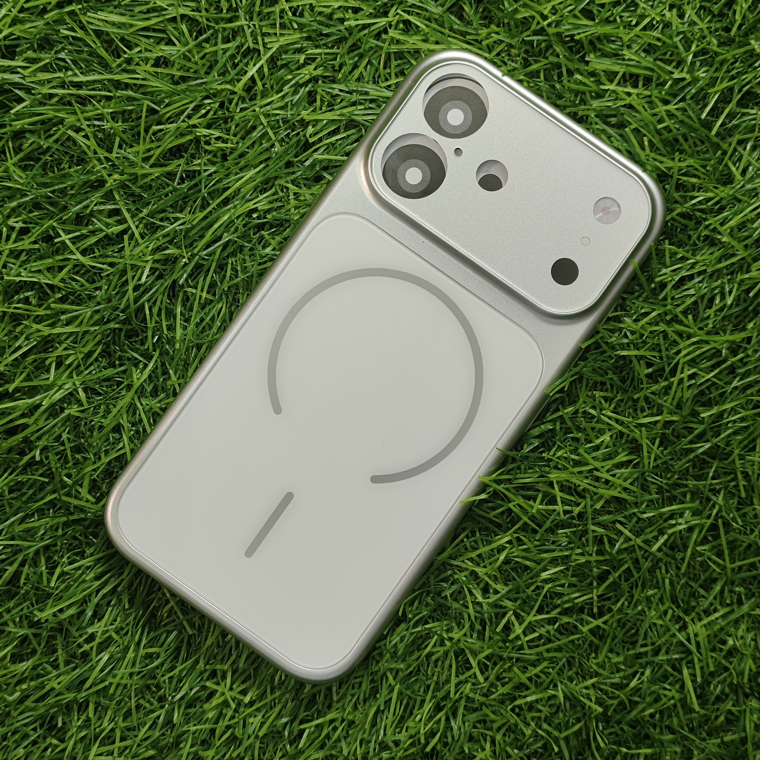 iPhone 16 & 16 Pro & 16 Pro Max Premium Hard Case AG Matte Convertor Back Cover - Image 6