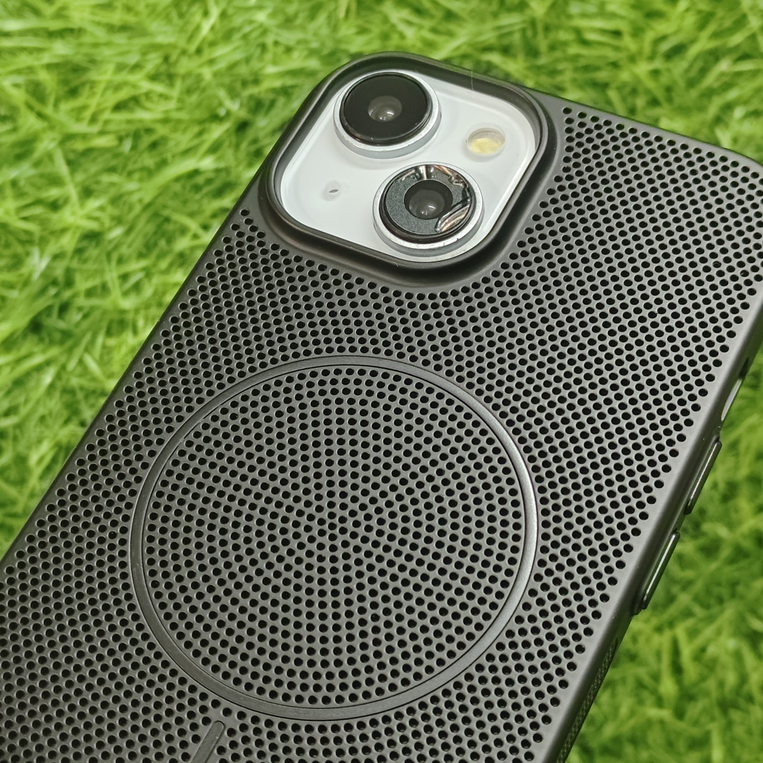 iPhone 15 & 15 Pro & 15 Pro Max Stylish Air Back Cover - Image 8