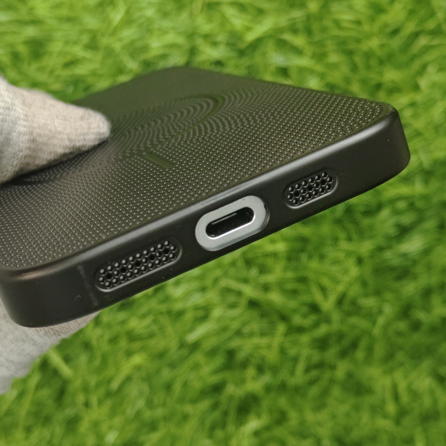 iPhone 15 & 15 Pro & 15 Pro Max Stylish Air Back Cover - Image 10