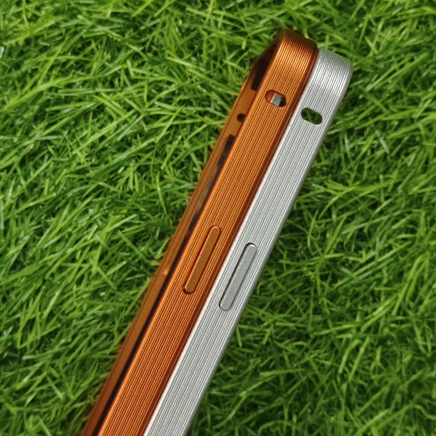 iPhone 15 & 15 Pro & 15 Pro Max Premium Hard Case Frame Convertor Back Cover - Image 3