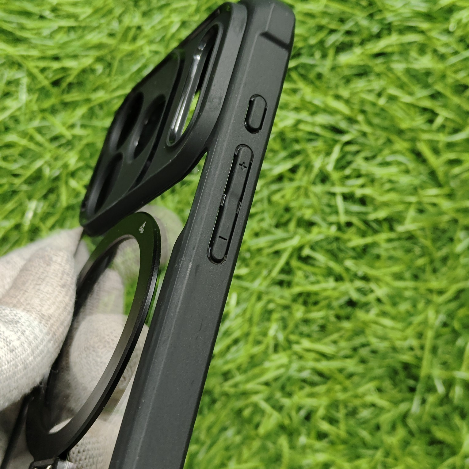 iPhone 17 Pro Premium Quality Transparent Xundd Rotating Magsafe Stand Back Cover - Image 5