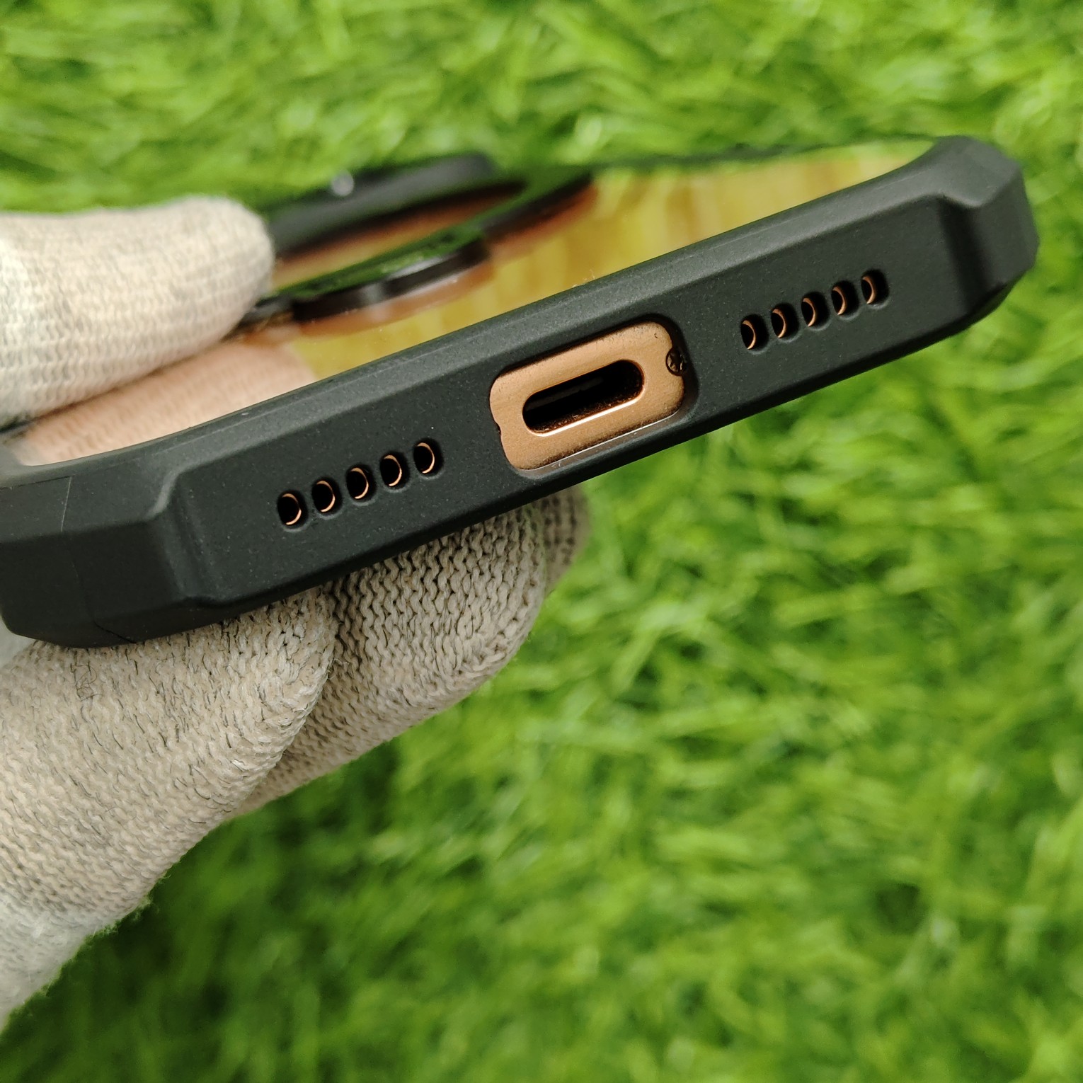 iPhone 17 Pro Premium Quality Transparent Xundd Rotating Magsafe Stand Back Cover - Image 9