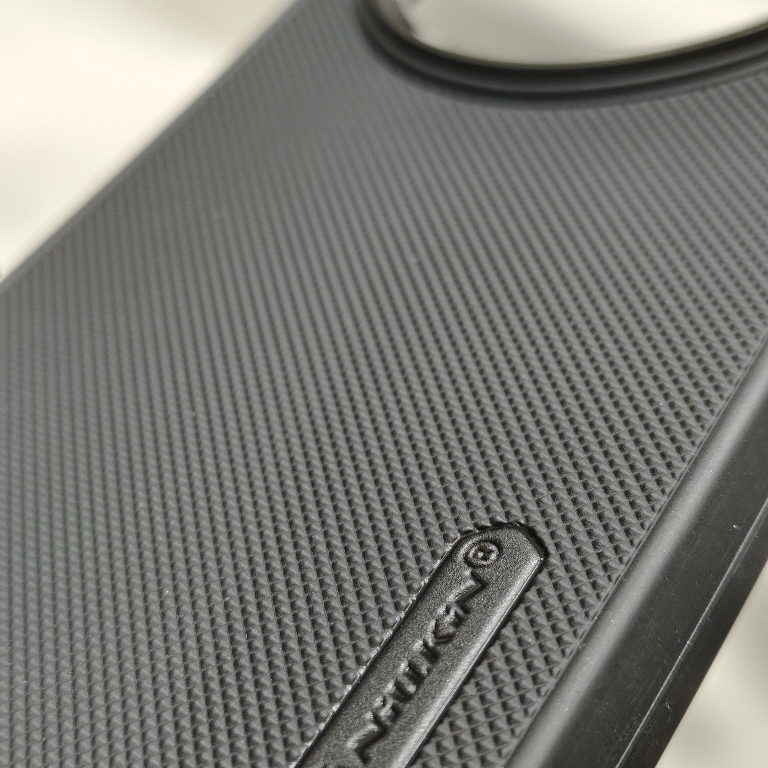 Vivo X300 Black Nilkin Back Cover With Cloth Inside - Image 7