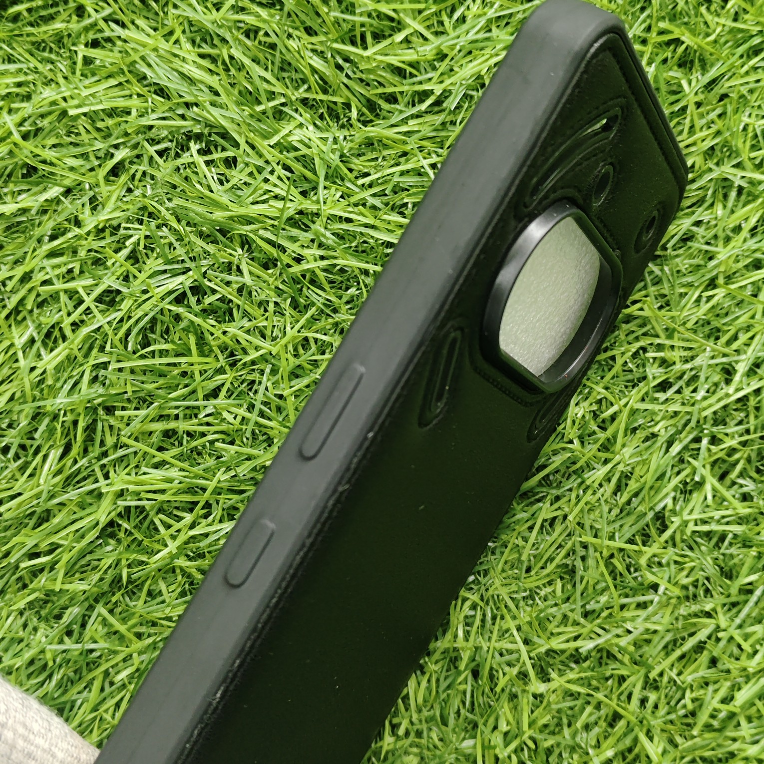 Nothing Phone 3a Premium Puffer Leather Finish Back Cover With Metal Lion Logo - Image 4