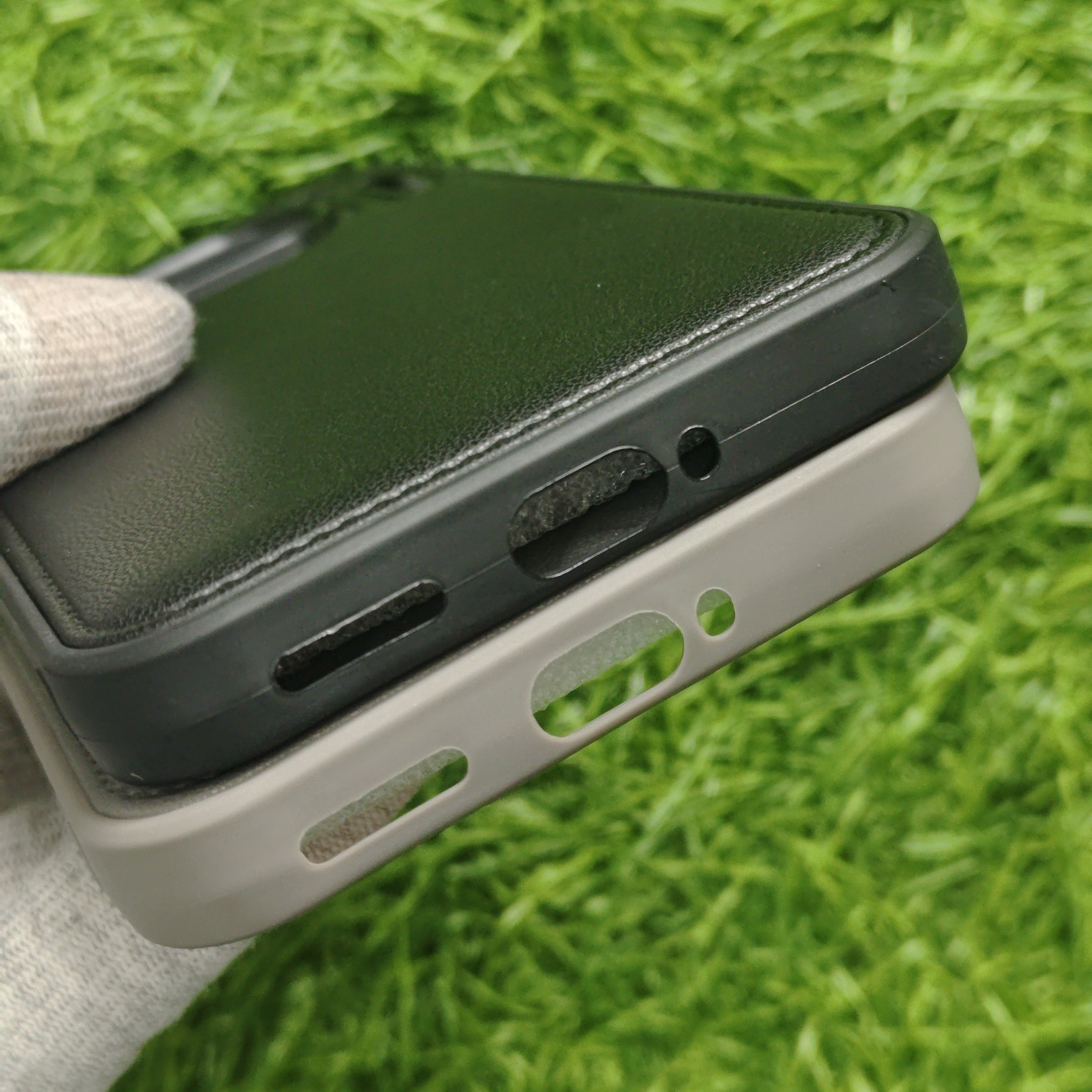 Nothing Phone 2a Premium Puffer Leather Finish Back Cover With Metal Lion Logo - Image 5