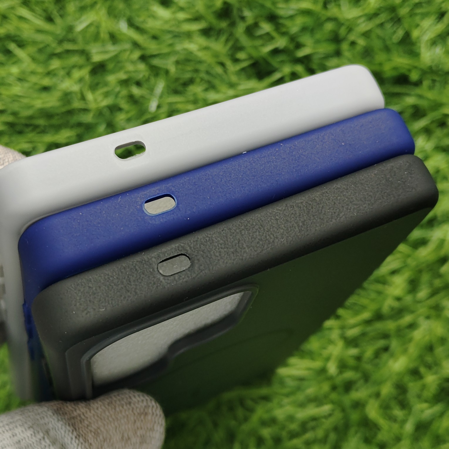 Samsung Galaxy S25 Ultra Premium Silicon Magsafe Back Cover - Image 5