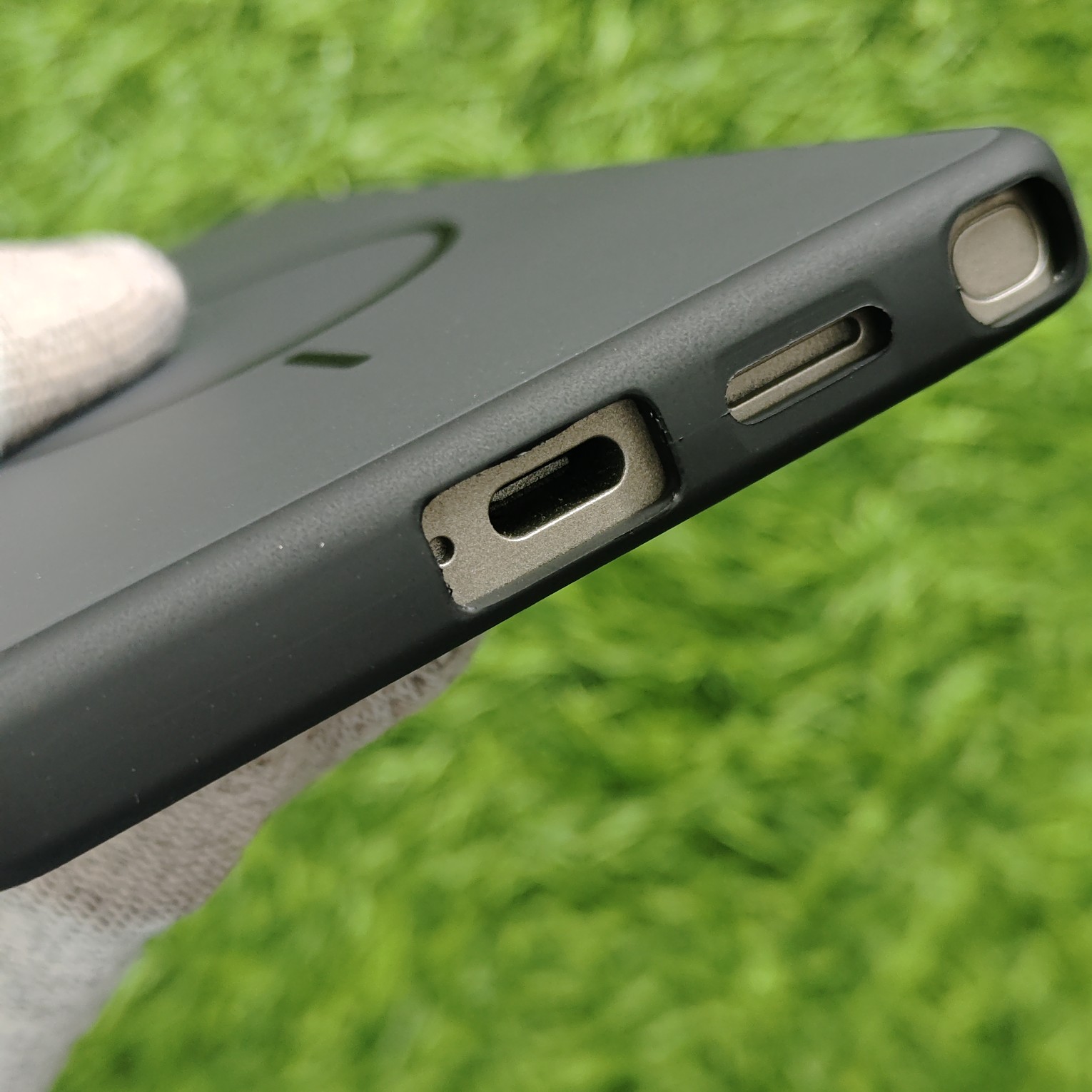 Samsung Galaxy S25 Ultra Premium Silicon Magsafe Back Cover - Image 11