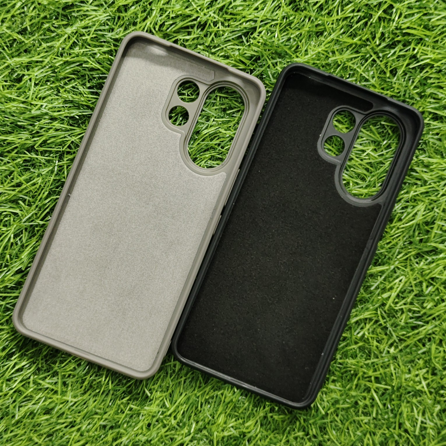 Vivo V60 & V60E & T4 Pro Premium Puffer Leather Finish Back Cover With Metal Lion Logo - Image 9