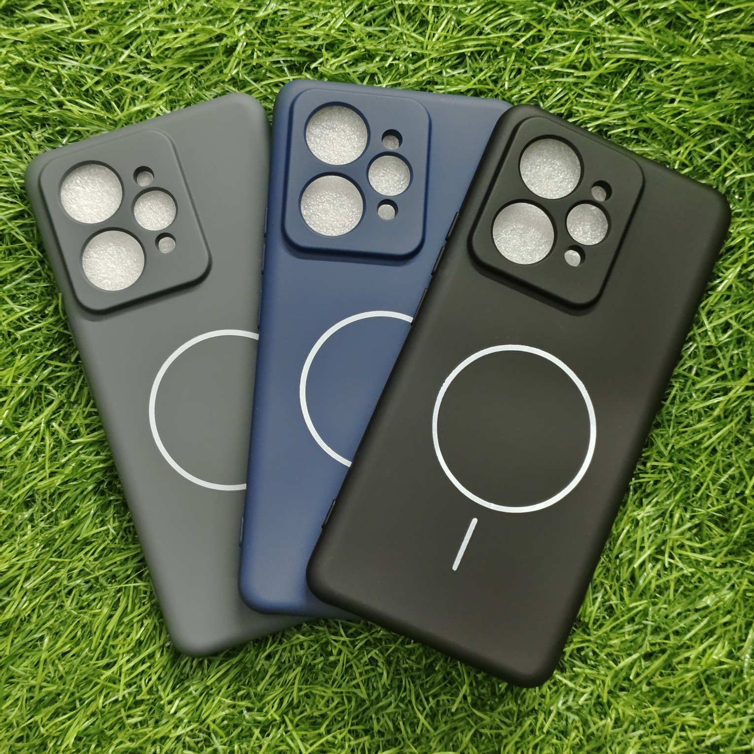 Realme 15 Silicon No Magsafe Back Cover With Cloth Inside