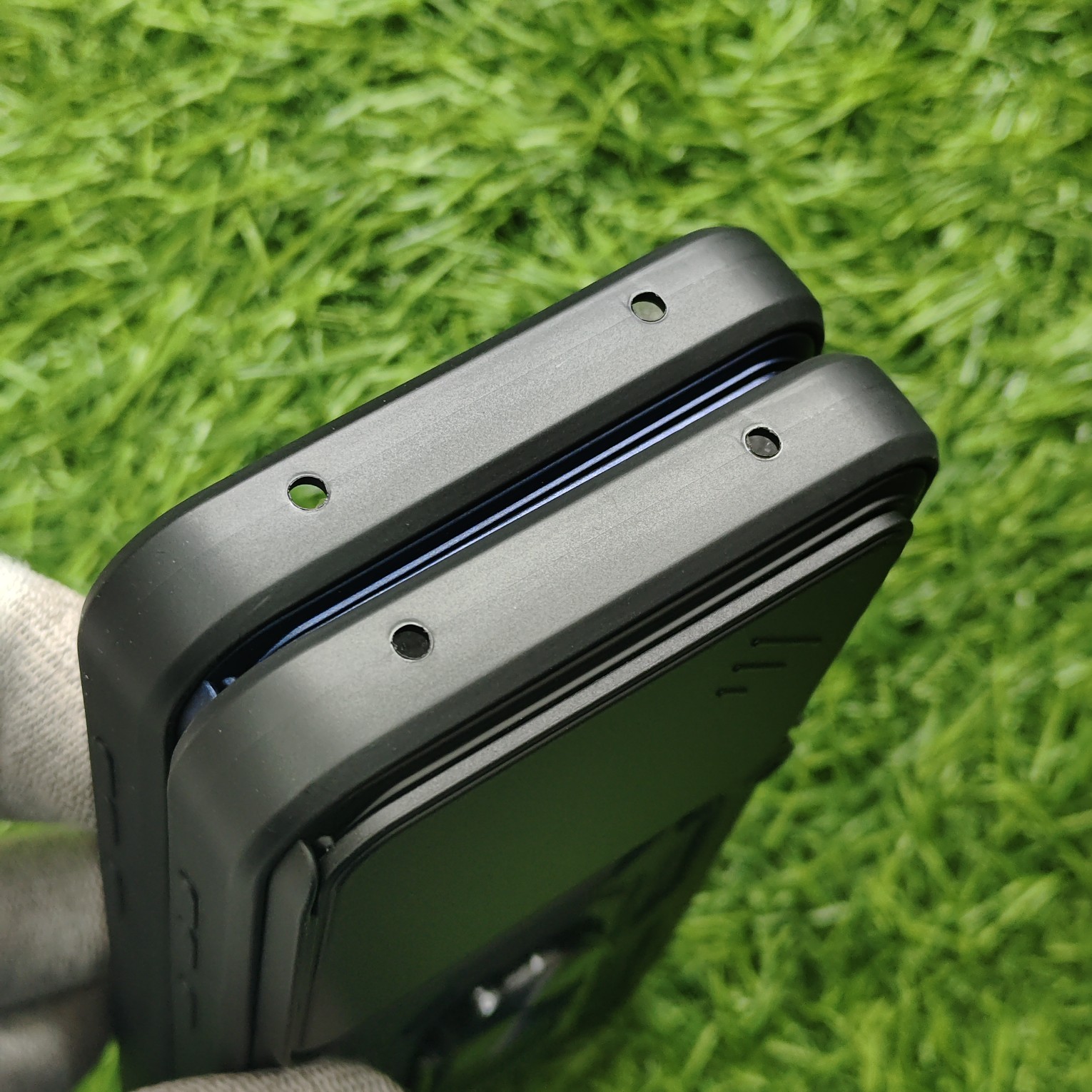 Vivo X200 FE Shutter Armor Back Cover with ring holder - Image 6