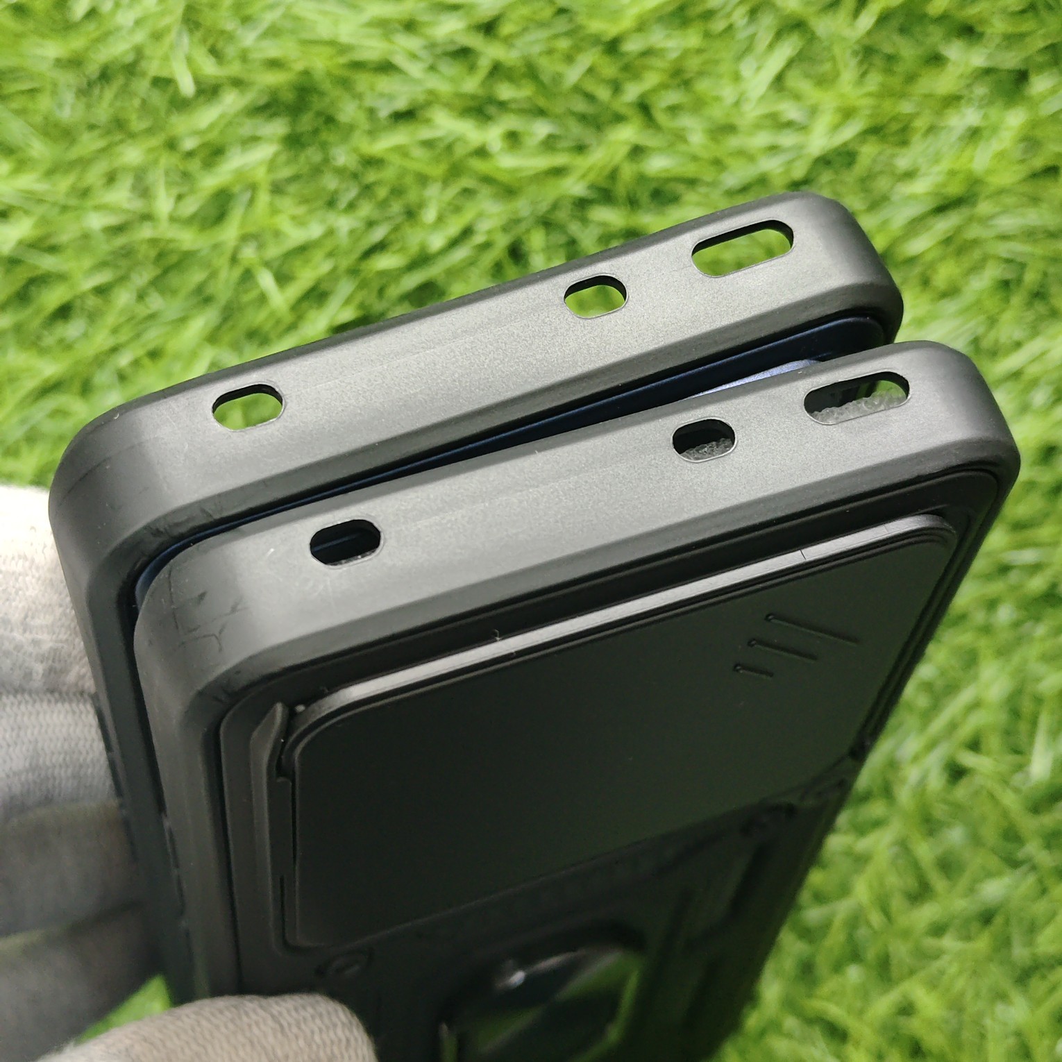 Realme 15 Shutter Armor Back Cover with ring holder - Image 6