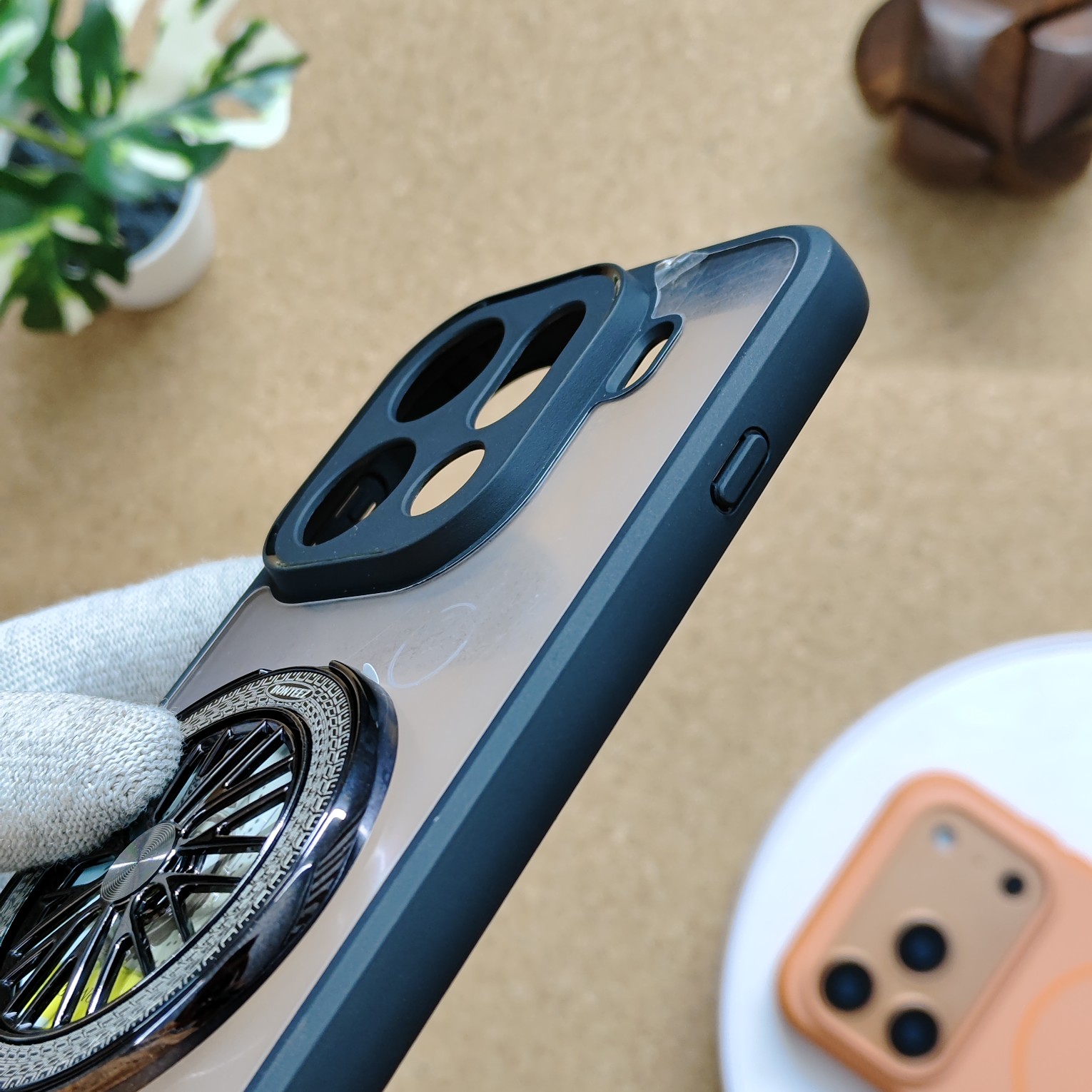 Oppo Find X9 Pro Premium Transparent Doyers Back Cover With Wheel Magsafe Stand - Image 5