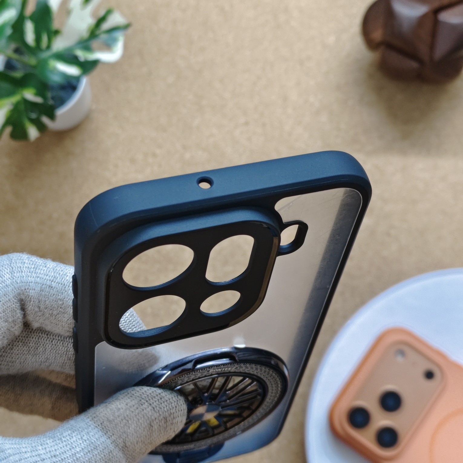 Oppo Find X9 Pro Premium Transparent Doyers Back Cover With Wheel Magsafe Stand - Image 6