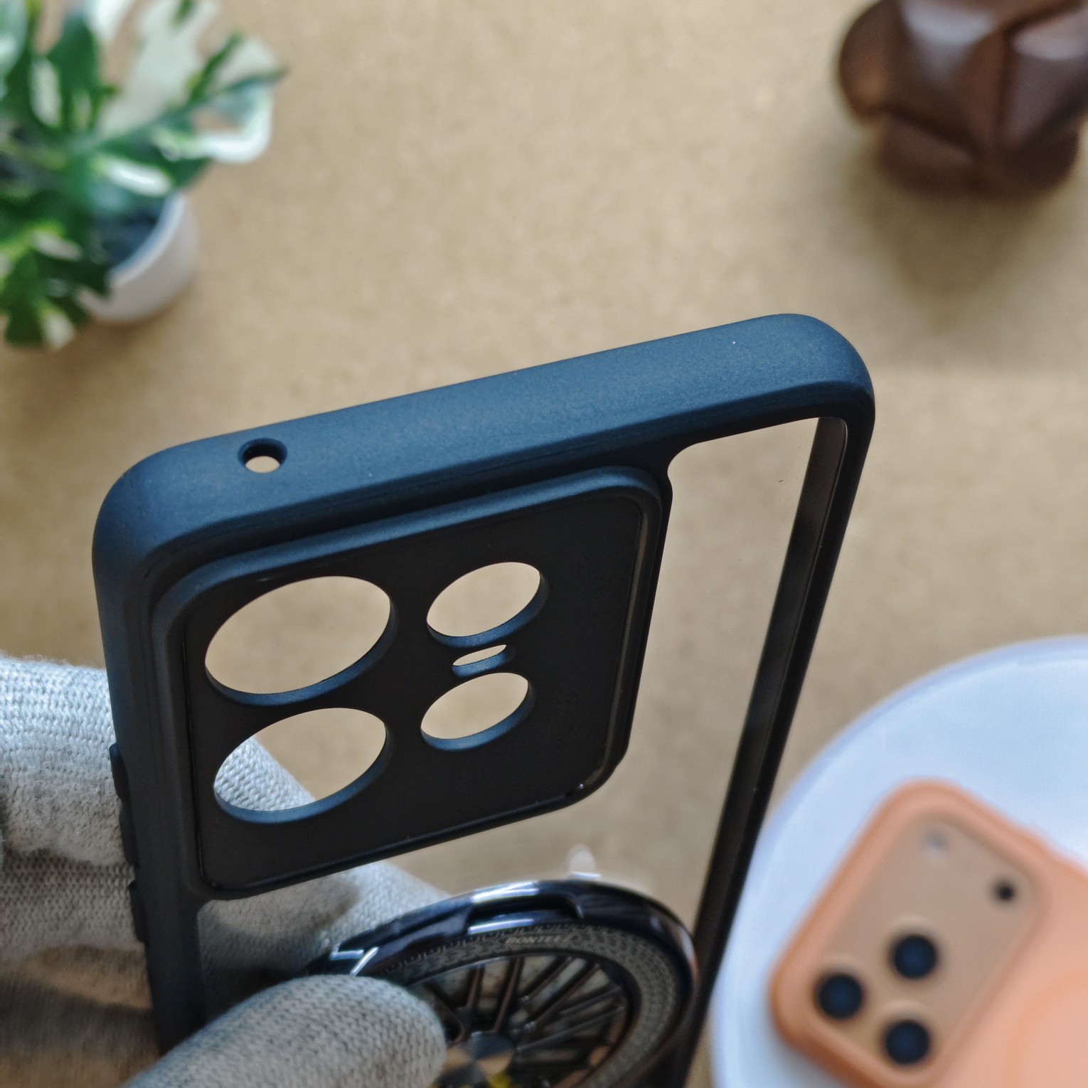 Motorola Edge 50 Pro Premium Transparent Doyers Back Cover With Wheel Magsafe Stand - Image 5