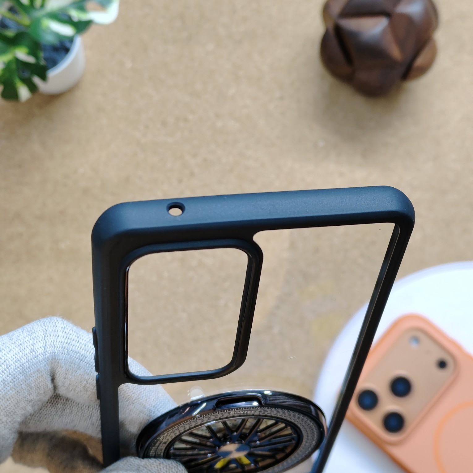 Vivo V30 & V30 Pro Premium Transparent Doyers Back Cover With Wheel Magsafe Stand - Image 5