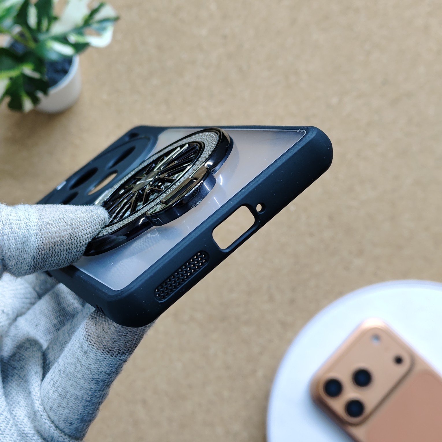 Vivo X100 Premium Transparent Doyers Back Cover With Wheel Magsafe Stand - Image 4