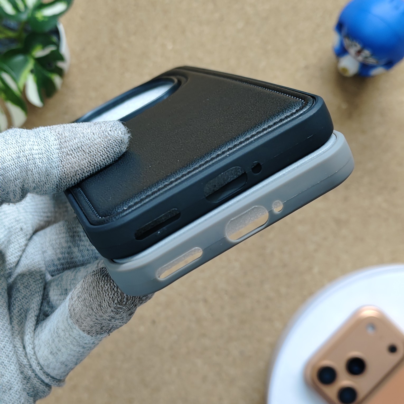 Oppo F31 Pro Premium Puffer Leather Finish Back Cover - Image 4